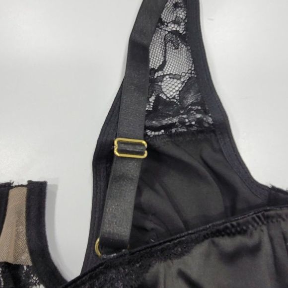 Fredericks of Hollywood Parissa Satin Teddy Lingerie - Picture 16 of 16